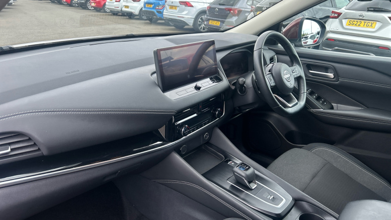 Nissan Qashqai 1.3 DiG-T MH 158 N-Connecta 5dr Xtronic Petrol Hatchback
